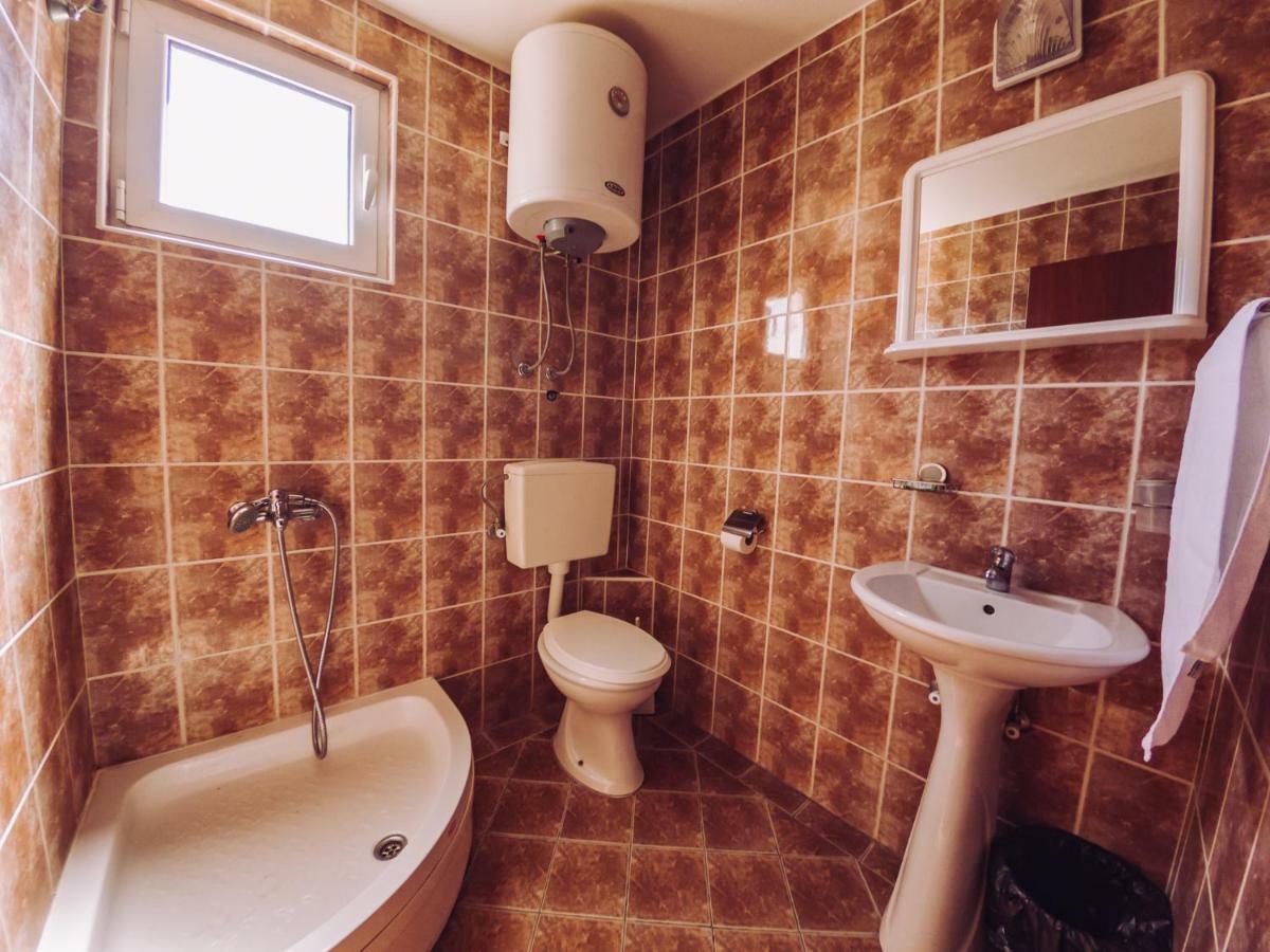 Apartmani Lasta 도브라 보다 외부 사진