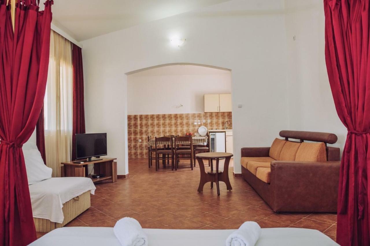 Apartmani Lasta 도브라 보다 외부 사진